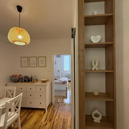 Apartment Harmony Papa